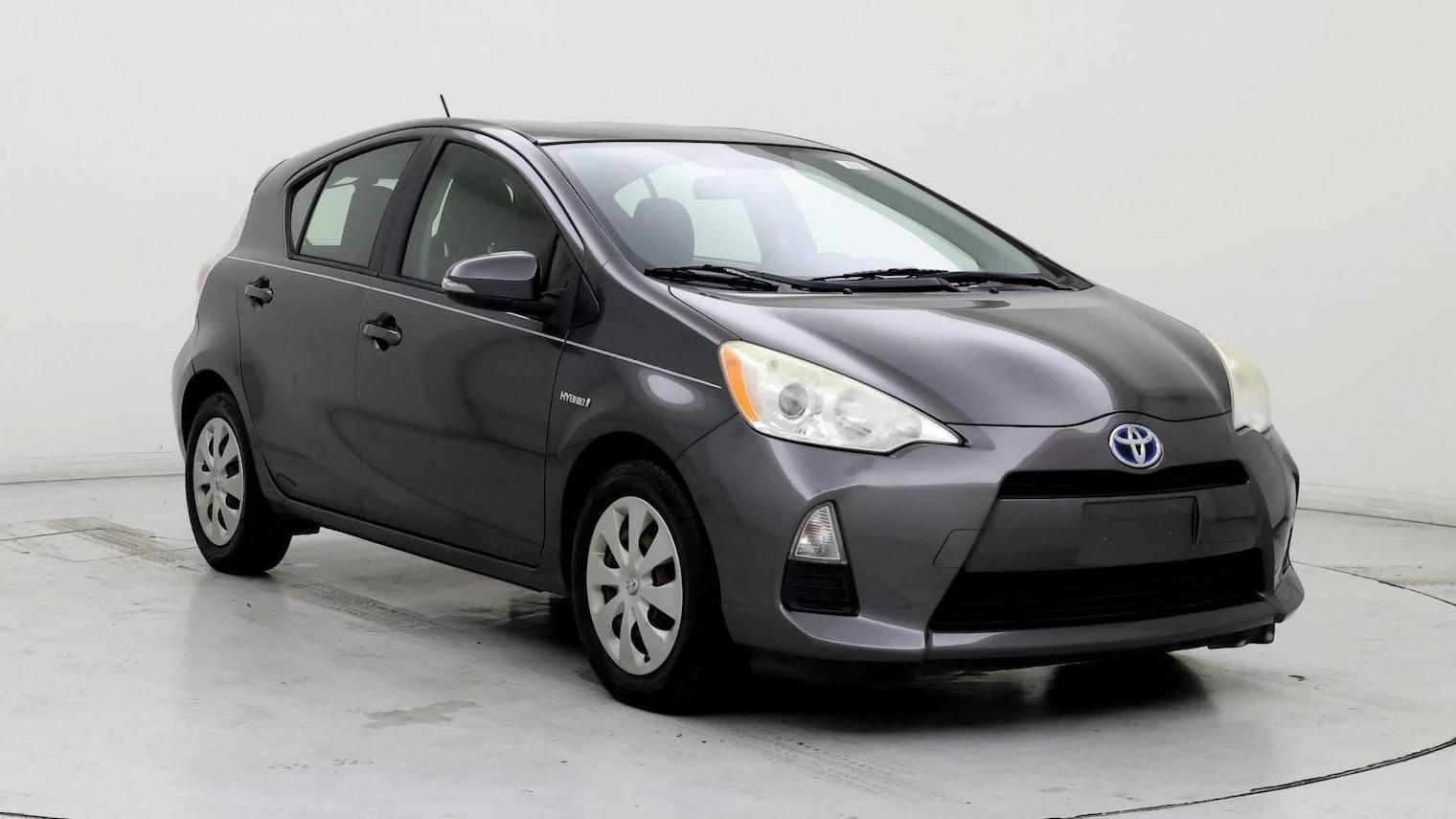 TOYOTA PRIUS C 2013 JTDKDTB30D1032341 image